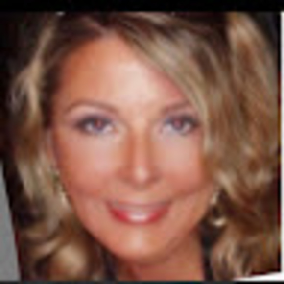 julieann32508